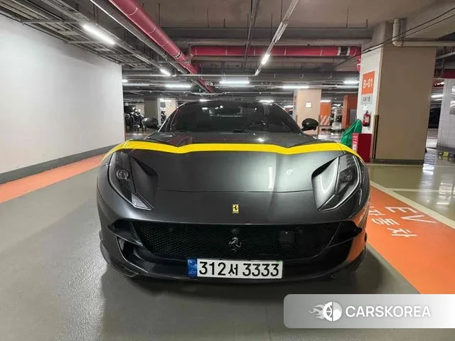 Ferrari 812 GTS 2021 Серый из Кореи