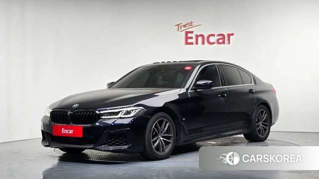 BMW 5 Series (G30) 2023 Черный из Кореи