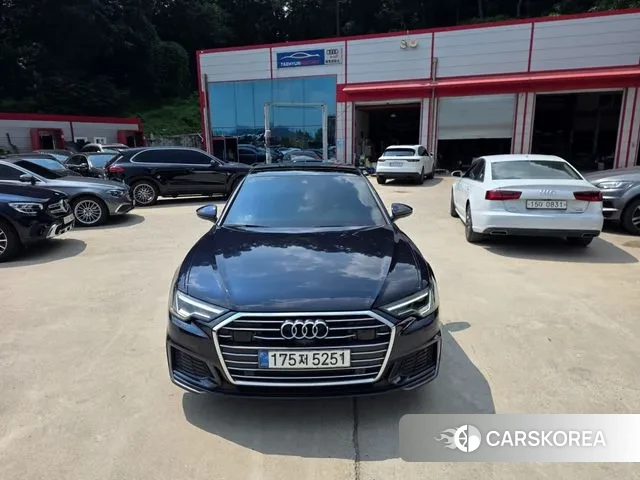 Audi A6 (C8) 2020 Синий из Кореи