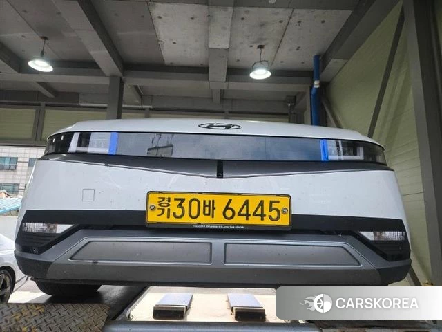 Hyundai Ionic 5 2022 Белый из Кореи