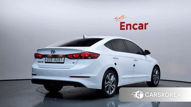 Hyundai Avante AD 2018 Белый из Кореи