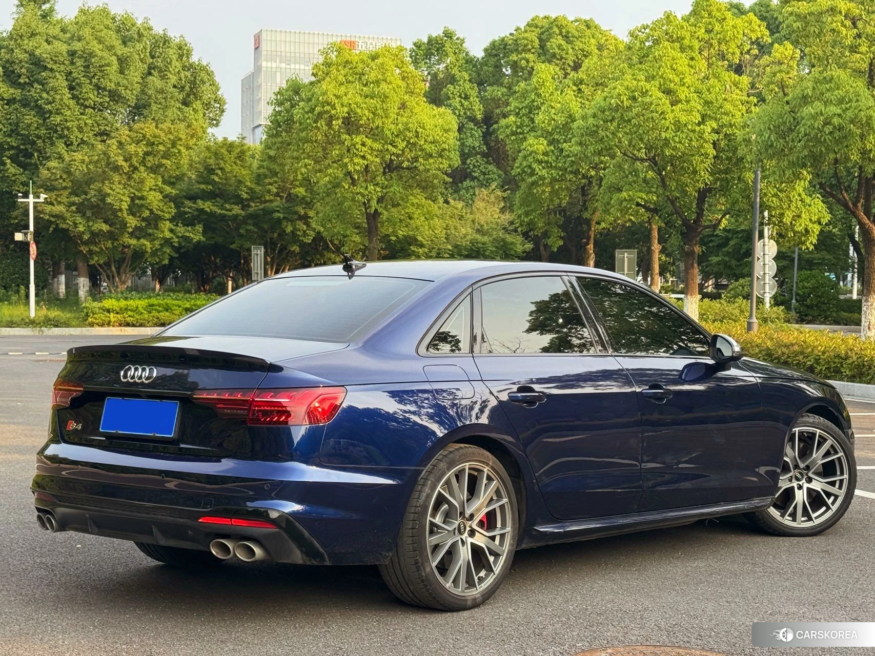 Audi S4 2020 Синий из Китая
