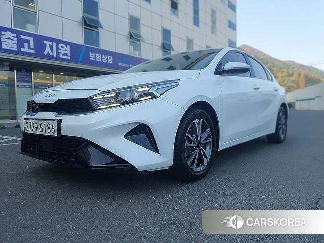 Kia The New K3 2nd generation 2022 Белый из Кореи