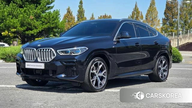 BMW X6 (G06) 2023 Черный из Кореи