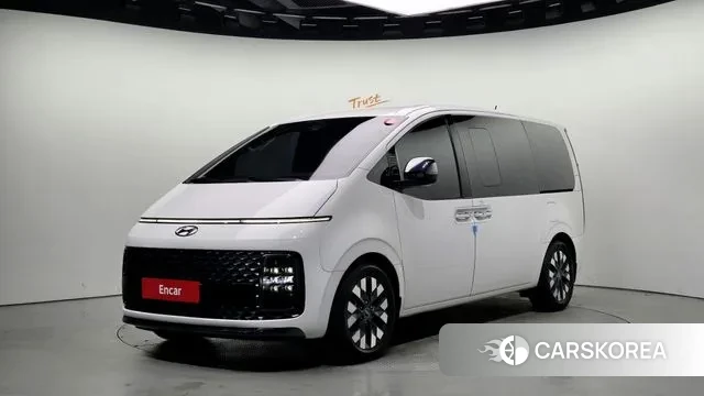 Hyundai Staria 2021 Белый из Кореи