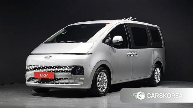 Hyundai Staria 2022 Серебряный из Кореи