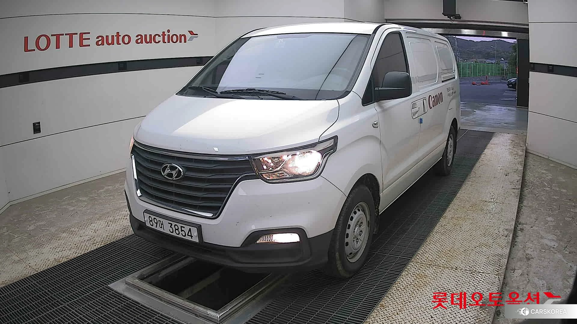Hyundai Grand Starex 2021 Белый из Кореи