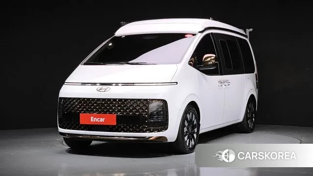 Hyundai Staria 2024 Белый из Кореи