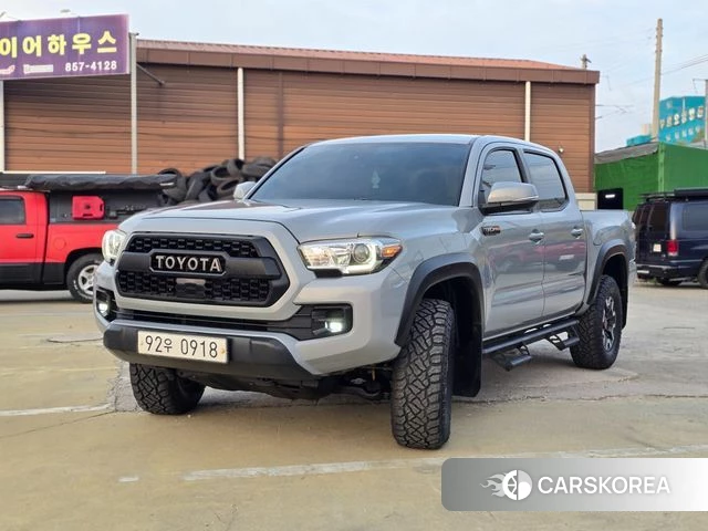 Toyota Tacoma 2018 Цвет галактики из Кореи