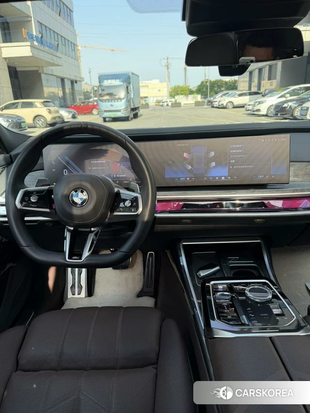 BMW 7 series 2024 Черный из Китая