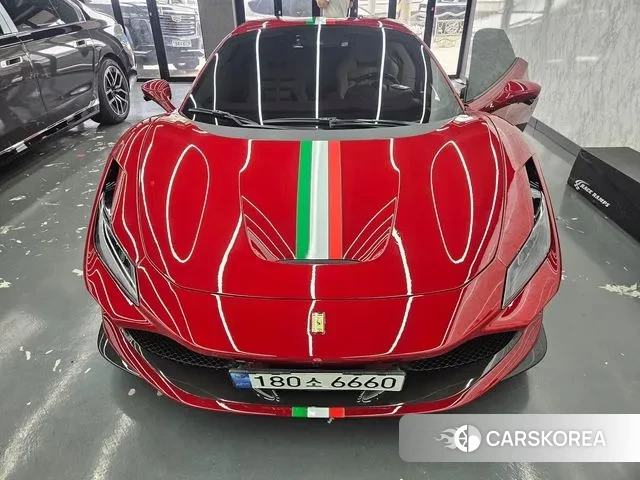 Ferrari F8 Spider 2021 Красный из Кореи