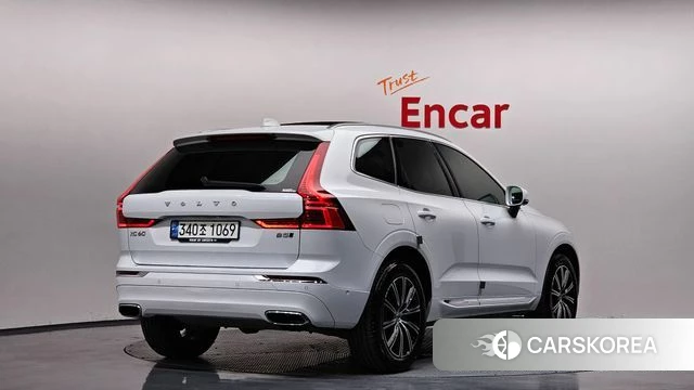 Volvo XC60 second Generation 2021 Белый из Кореи