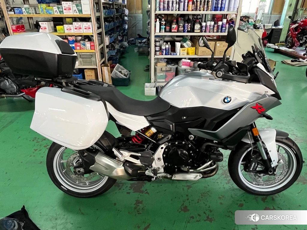 Проданный BMW F900XR PREMIUM LINE 2022 из Японии