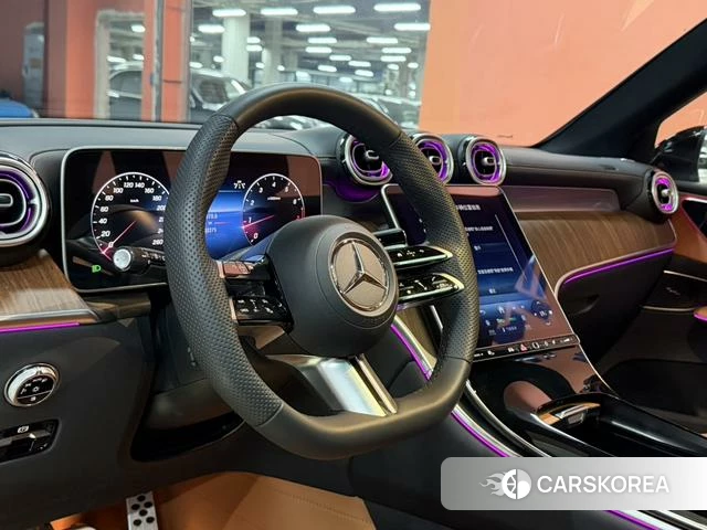 Mercedes-Benz GLC 2024 Черный из Китая