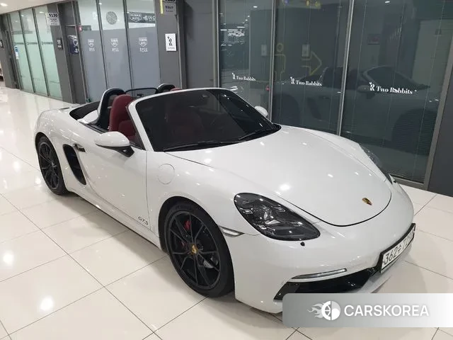 Porsche 718 Boxster 2019 Серый из Кореи