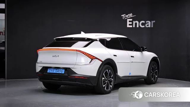 Kia EV6 2022 Белый из Кореи