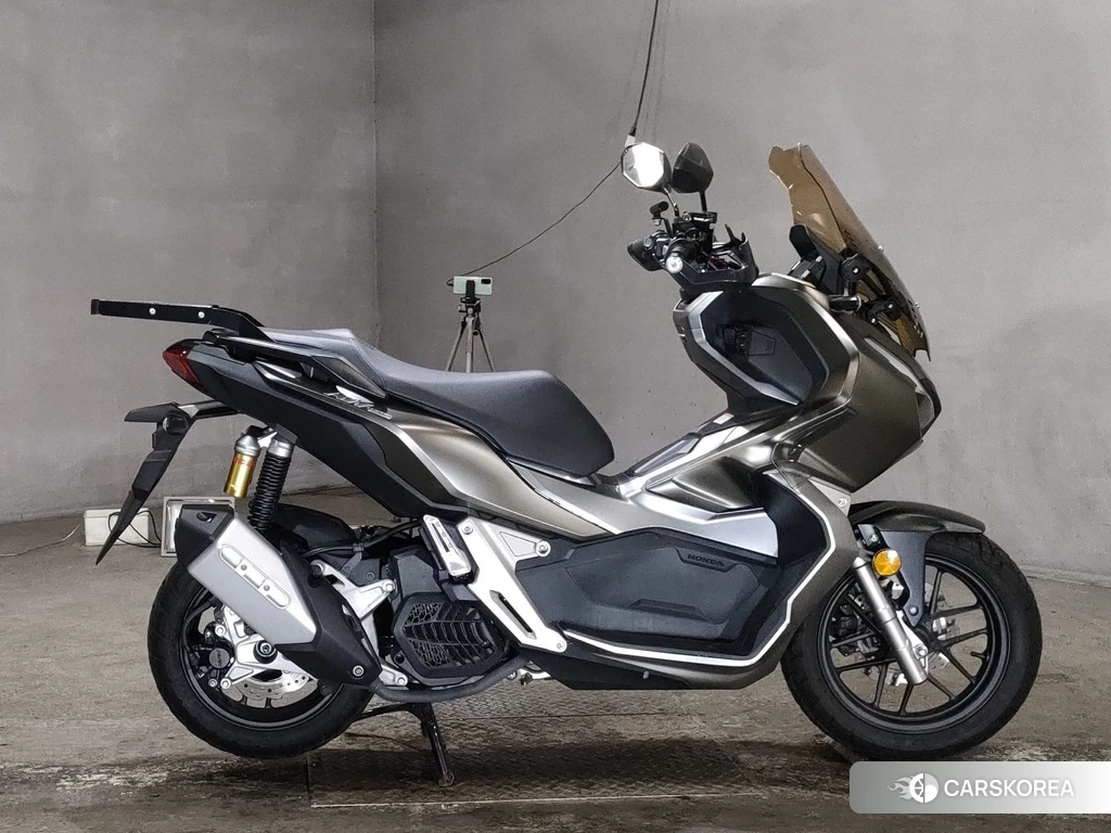 Проданный Honda ADV150 2019 из Японии, фото 2