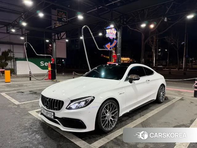 Mercedes-Benz C-Class W205 2018 Белый из Кореи