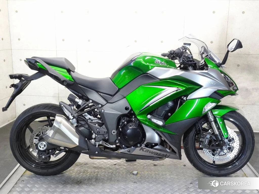 Проданный Kawasaki NINJA 1000 2019 из Японии