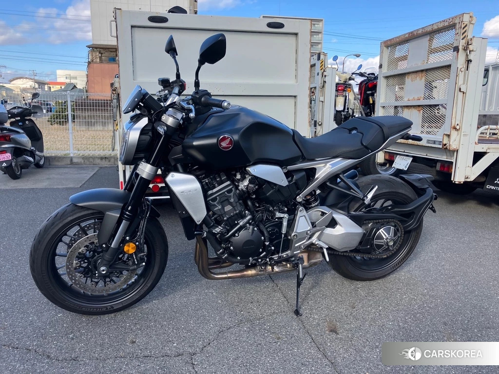 Проданный Honda CB1000R 2021 из Японии, фото 2