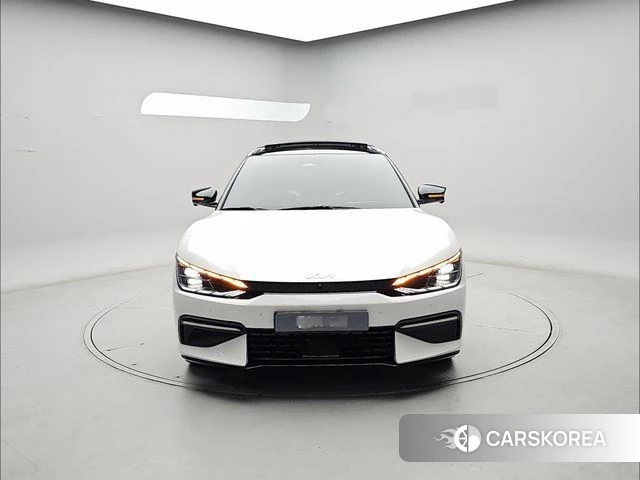 Kia EV6 2022 Белый из Кореи
