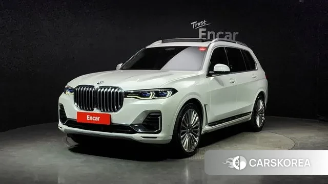 BMW X7 (G07) 2022 Белый из Кореи