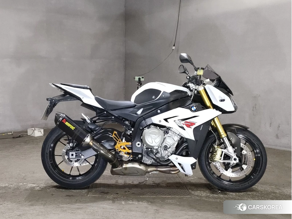 Проданный BMW S1000R 2016 из Японии, фото 2