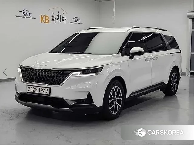 Kia Carnival 4th generation 2022 Белый из Кореи