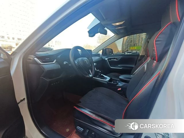 Toyota RAV4 Rongfang 2024 Белый из Китая