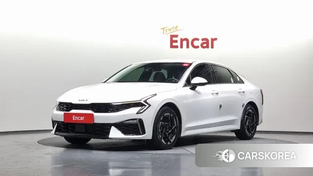 Kia The New K5 3rd generation 2024 Белый из Кореи