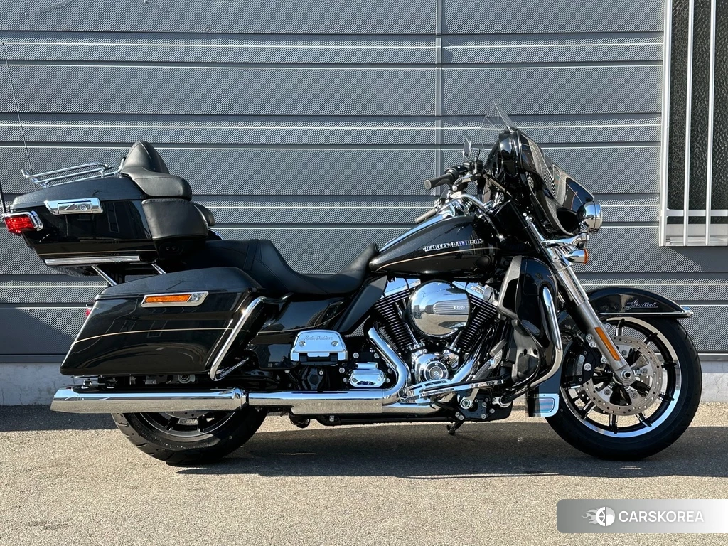 Проданный Harley-Davidson Electra Glide FLHTKLTC1690 2016 из Японии