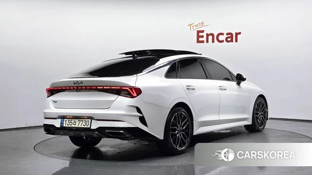 Kia K5 3rd generation 2021 Белый из Кореи
