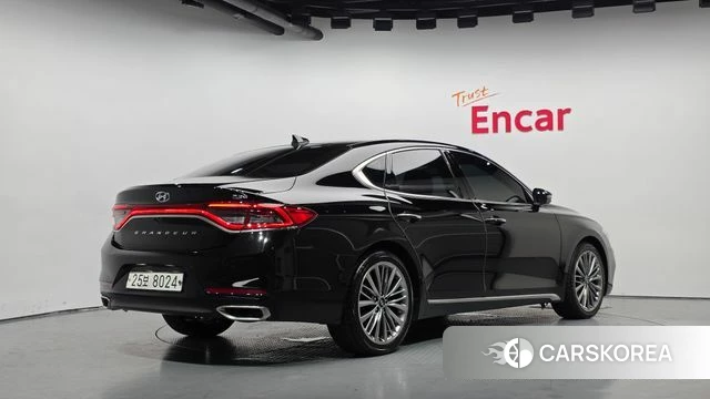 Hyundai Grandeur IG 2018 Черный из Кореи