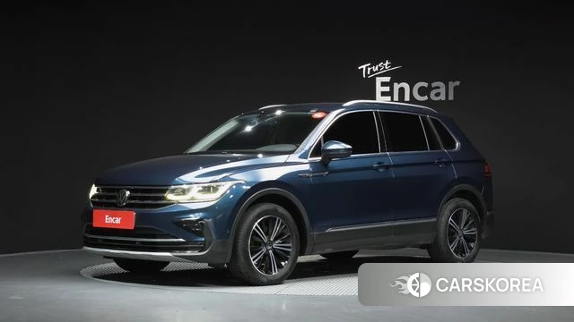 Volkswagen Tiguan second Generation 2022 Синий из Кореи