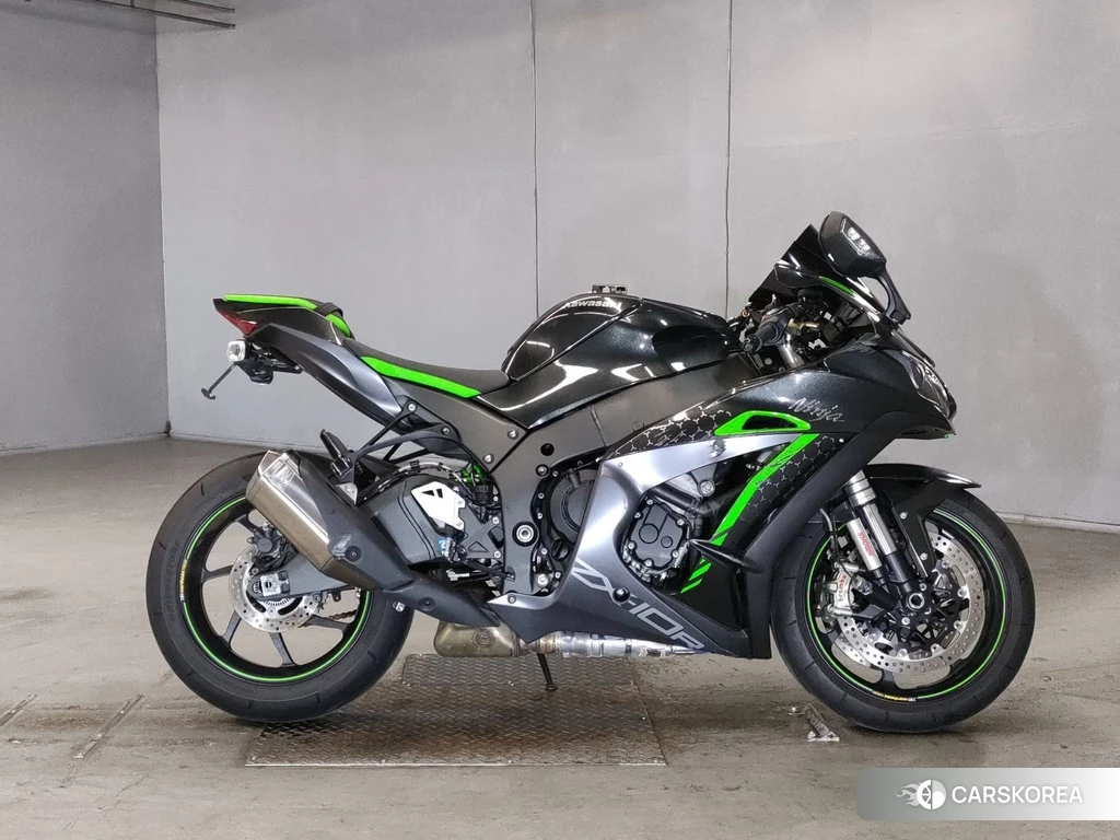Проданный Kawasaki ZX-10R NINJA SE 2019 из Японии
