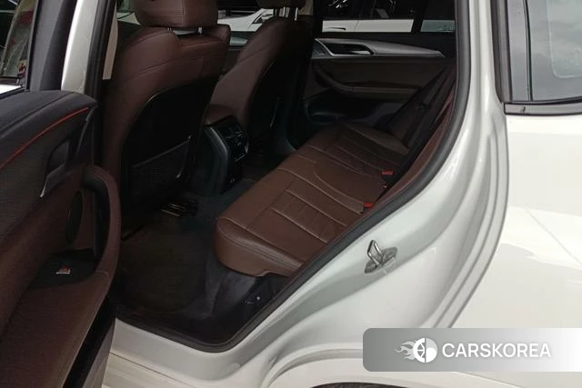 BMW X4 2021 Белый из Китая