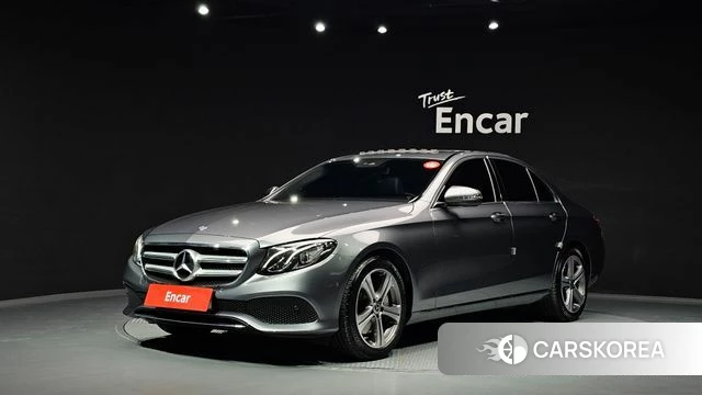 Mercedes-Benz E-Class W213 2019 Серый из Кореи