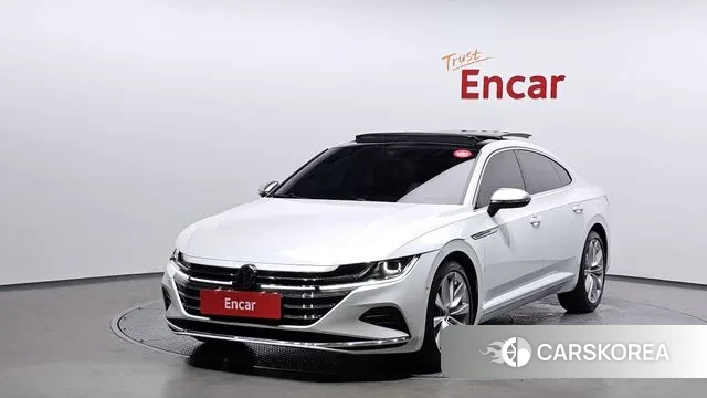 Volkswagen Arteon 2023 Белый из Кореи