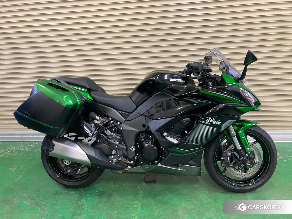 Проданный Kawasaki NINJA 1000 SX 2023 из Японии