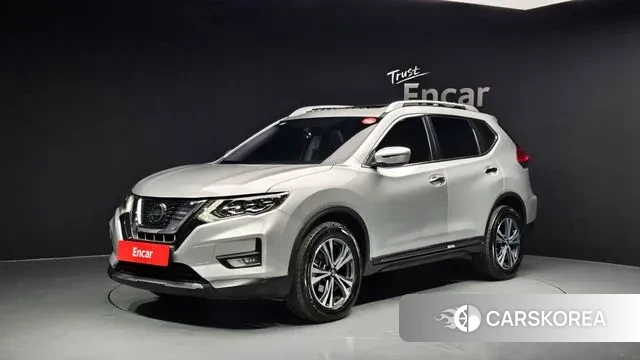 Nissan X Trail 2018 Серебряный из Кореи