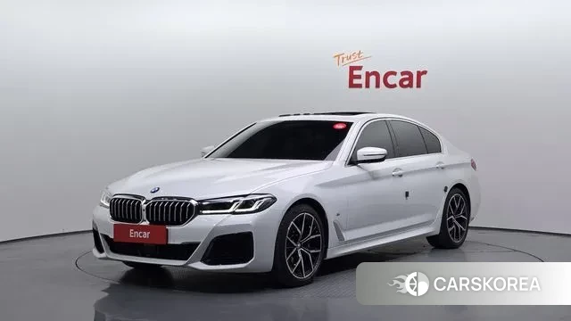 BMW 5 Series (G30) 2023 Белый из Кореи