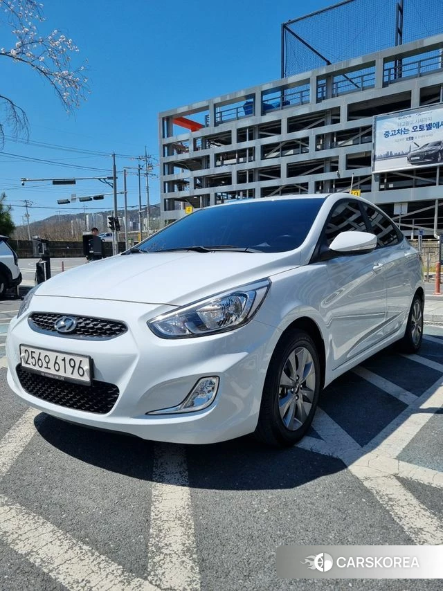 Hyundai Accent (New type) 2019 Белый из Кореи