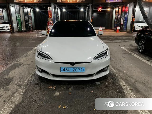Tesla Model S 2018 Красный из Кореи