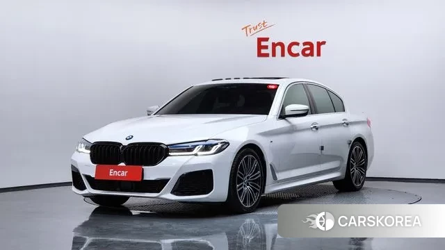 BMW 5 Series (G30) 2018 Белый из Кореи