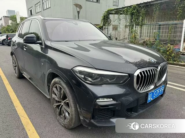 BMW X5 (imported) 2021 Черный из Китая