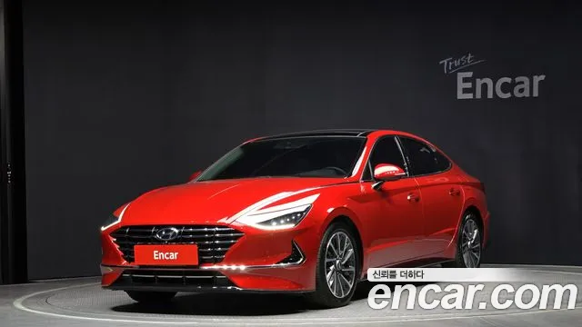 Hyundai Sonata (DN8) 2019 Красный из Кореи