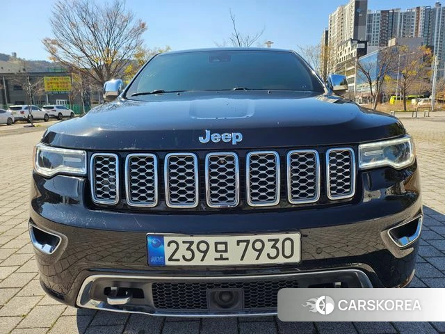 Jeep Grand Cherokee 2021 Черный из Кореи