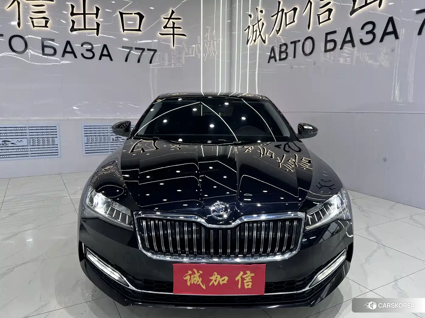 Skoda Superb 2024 Черный из Китая