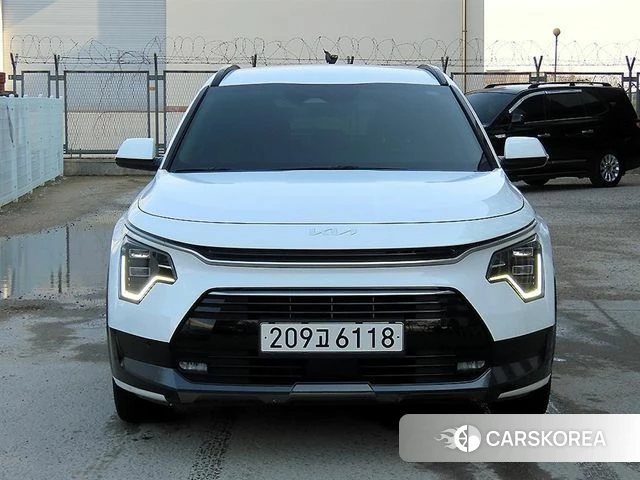 Kia Di Ol Nu Niro 2022 Белый из Кореи