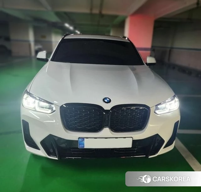 BMW X4 (G02) 2025 Белый из Кореи
